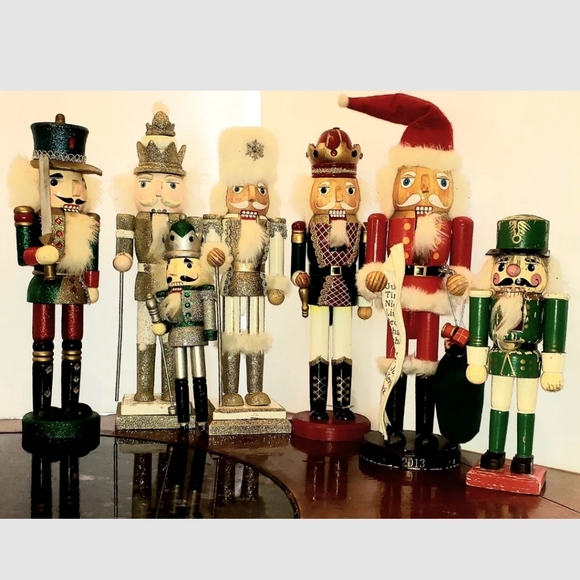 Any one of the Vintage Nutcracker Christmas Navidad Decoration Ornament $25 - Picture 11 of 16